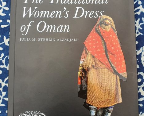 The Traditional Women's Dress of Oman